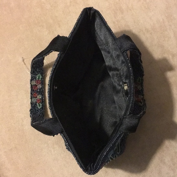 SWEE LO NEW YORK small beaded bag - Picture 3 of 6